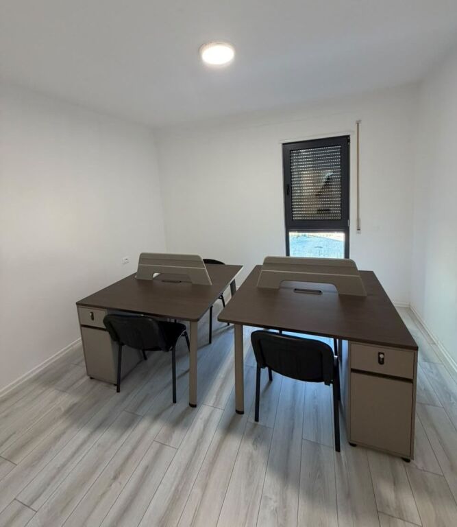 Office for rent, Ndergjoni Complex