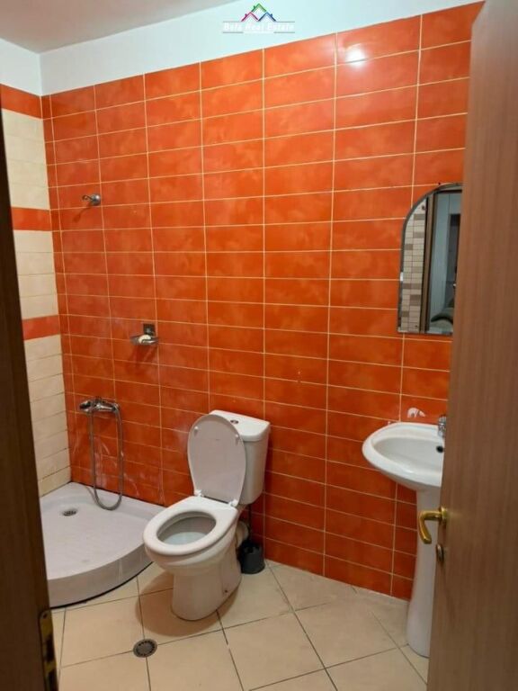 Apartament Me Qera 2+1 Tek Rruga e Kavajes (ID B2201585) Tirane