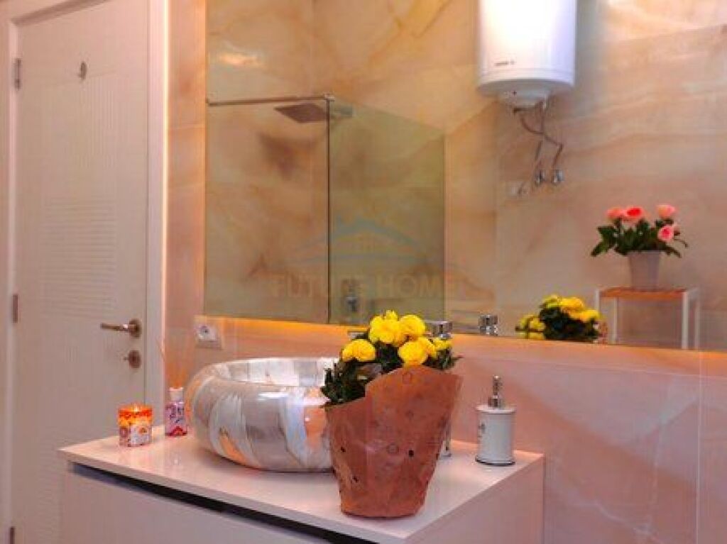 Qera, Apartament 2+1, Rruga e Kosovareve, Tirane .