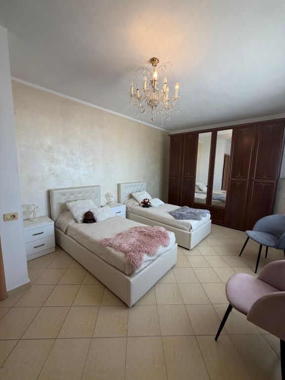 Apartment for sale 2+1 in the Astiri area near twins bar, 155,000 euros with mortgage