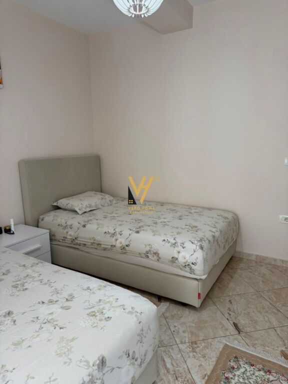 SHITET APARTAMENT 2+1+BLK NE LUNGO MARE, VLORE 260.000 EURO