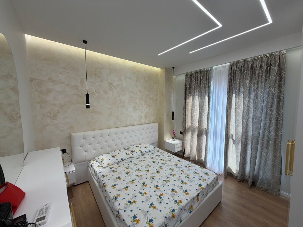 Super appartamento in affitto 2+1, Prezzo 80.000 lek Kompleksi Aura via Dritan Hoxha