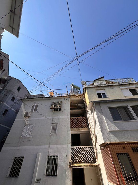 JEPET ME QIRA 1+1 ME PAPAFINGO – PAS AMBASADËS AMERIKANE