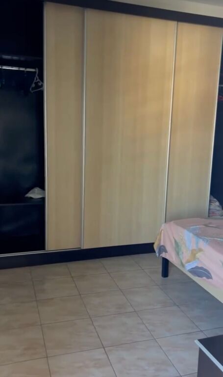 For rent 1+1 Yzberisht 35,000 leke