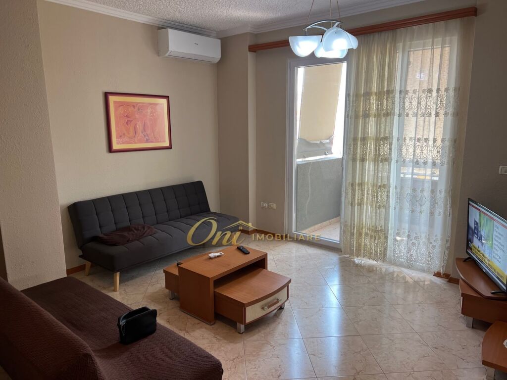 VIA DEI KOSOVARI, APPARTAMENTO IN AFFITTO