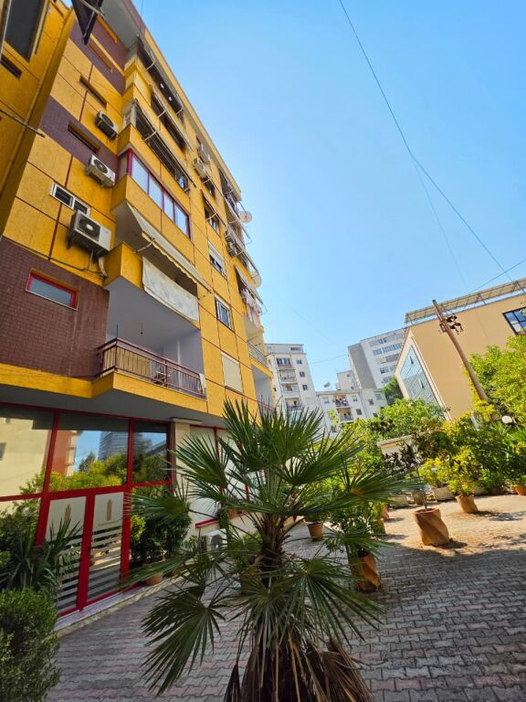 🔥 FOR SALE: 3+1+2 BATHROOMS 📍 Zogu i Zi - Kryqi i Kuq | (Perfect Layout) Building from 2013 • Excellent Location 💥 240,000 Euro