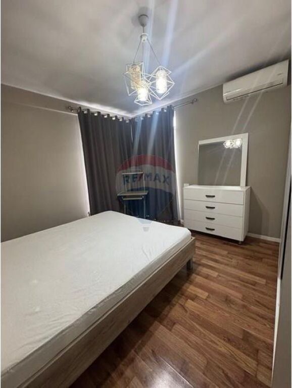 Appartamento - In Affitto - Ex Campo di Aviazione, Tirana