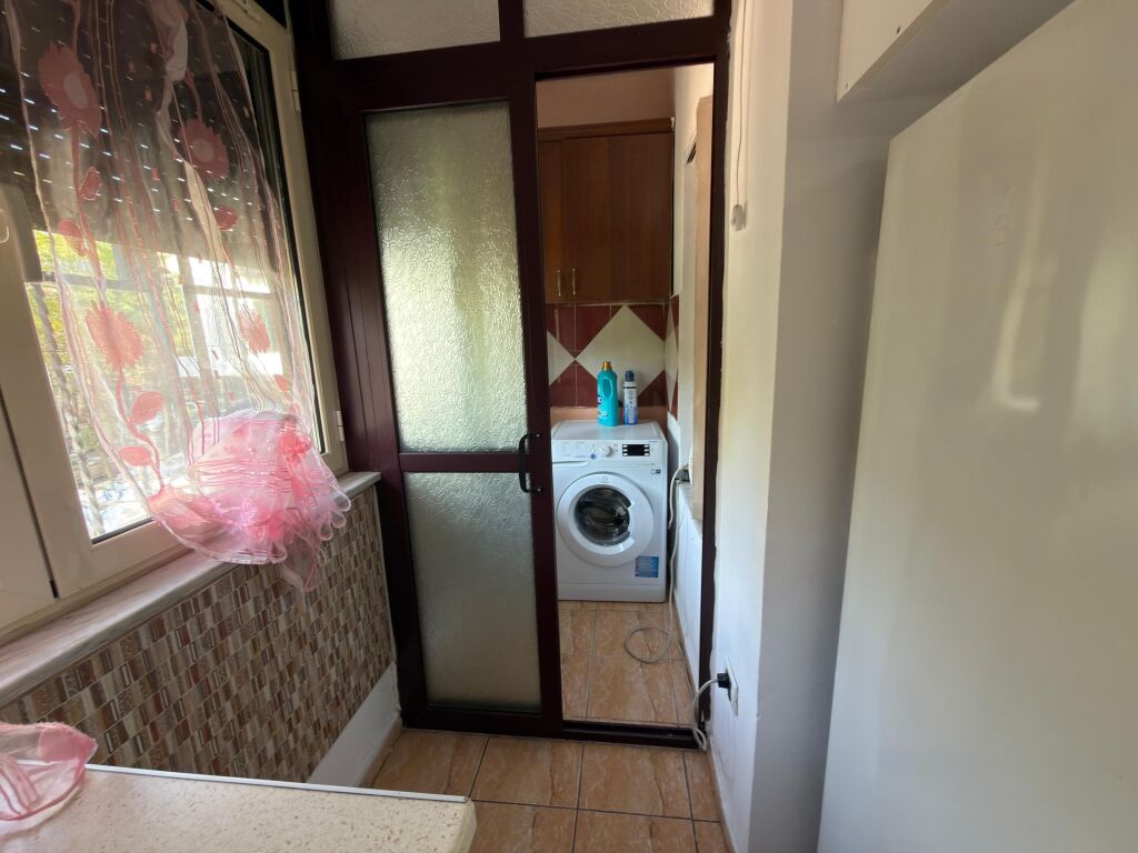 Appartamento 2+1 In Affitto a Xhamllik