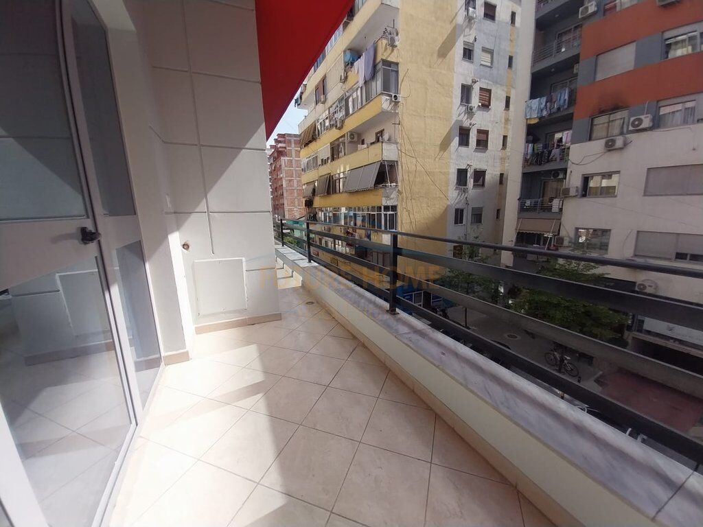 Affitto, Appartamento 2+1+2, Unaza e Re, Tirana