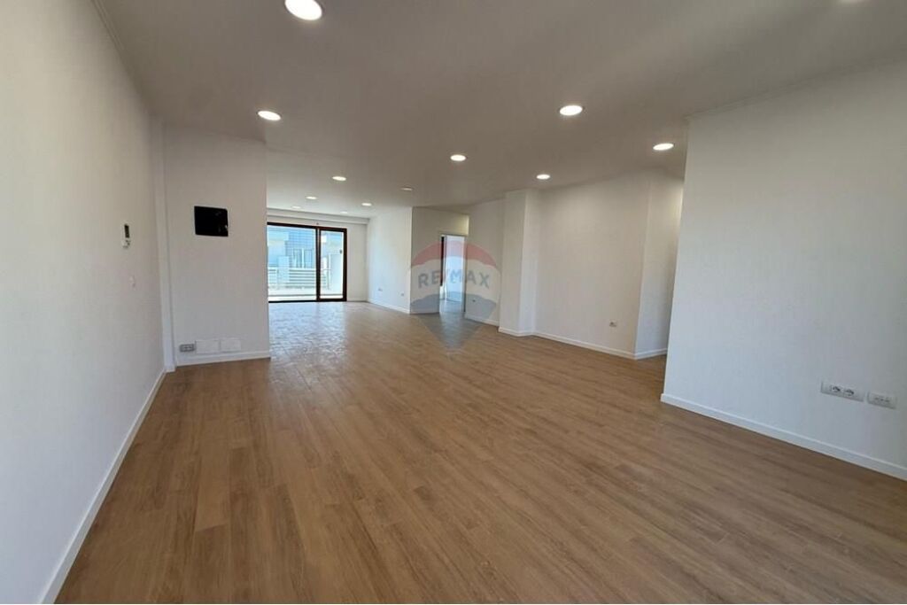Office - For Rent - Gjergj Fishta Boulevard, Tirana