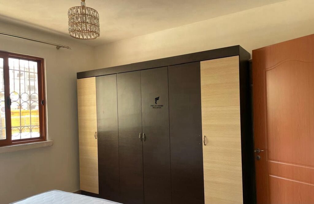 APARTAMENT ME QERA 1+1 RRUGA IRFAN TOMINI 55.000 LEKE FH-91779