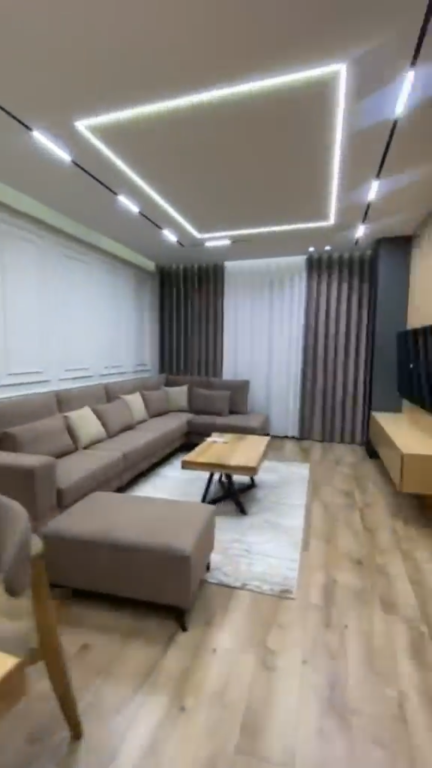 Jepet Apartament Me Qera 2+1 tek Liqeni i Thate