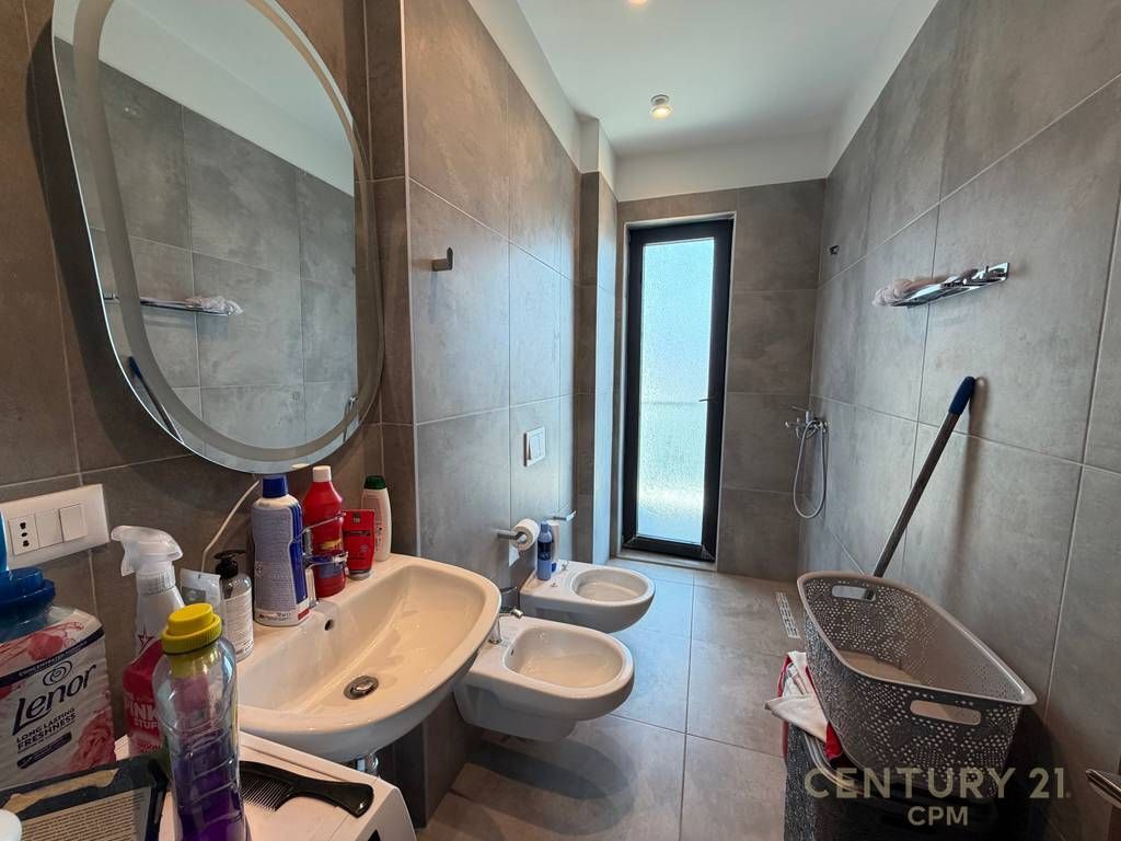 Apartment 1+1 for sale with parking space at Pharmacy 10 .210,000 €