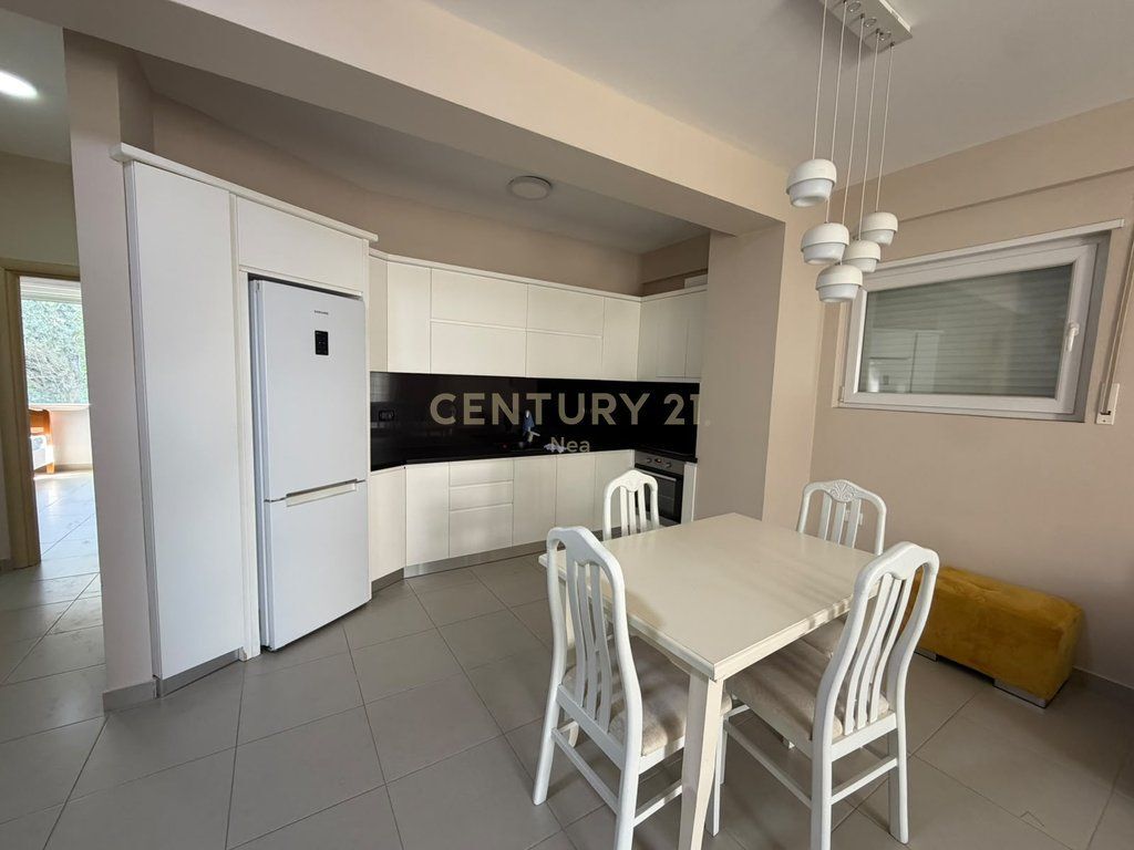 Apartment 2+1+2 For Rent in Botanical Zoological Garden, Tirana - 650€ | 102 m²