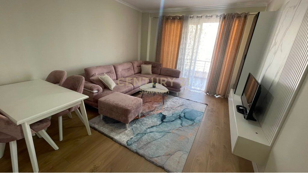 JEPET ME QIRA APARTAMENT 2+1+PARKING TEK ISH FUSHA AVIACIONIT! 750 € /Muaj 75,000 Lekë /Muaj