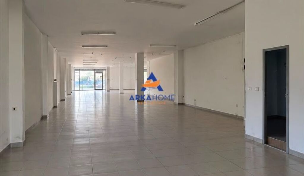 BUSINESS PREMISES FOR RENT 70 M2 "RRUGA E ELBASANIT" 60,000 LEKE
