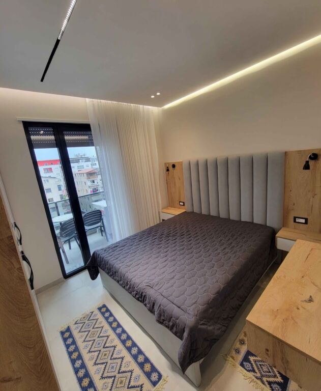 Affitto | Apartament 1 + 1 | Rruga 5 Maji | 500 €/mese