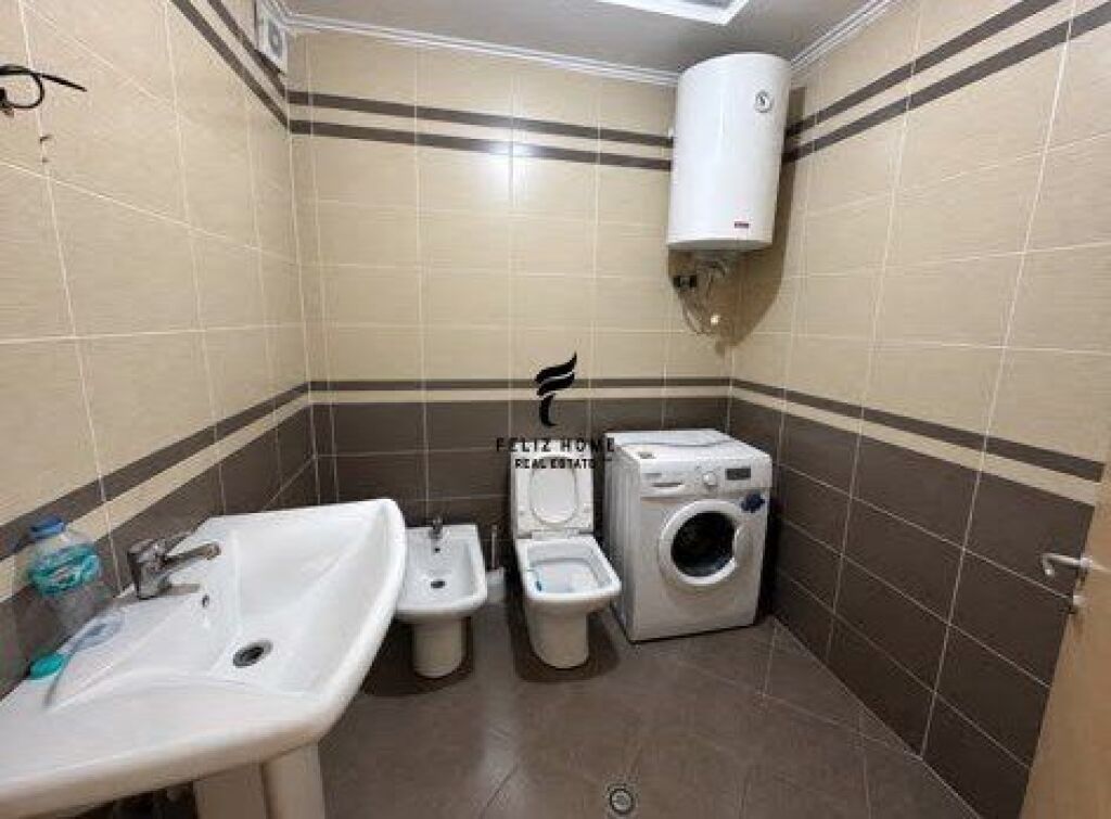 APARTAMENT ME QERA 3+1+2 5 MAJI 100.000 LEKE FH-91793