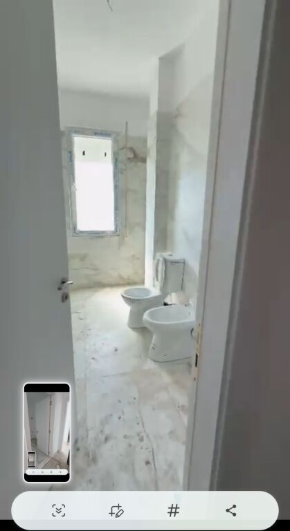 Shitet Apartament kamez 121.000€