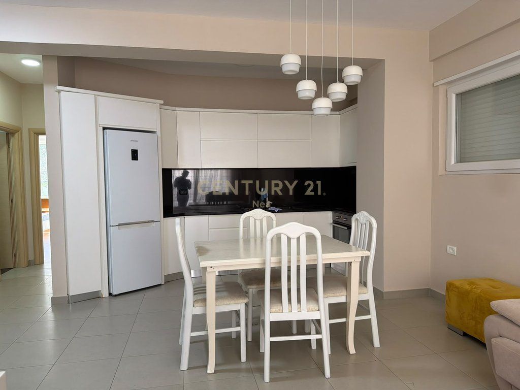 Apartment 2+1+2 For Rent in Botanical Zoological Garden, Tirana - 650€ | 102 m² 650 € /Month 60,000 Lek /Month