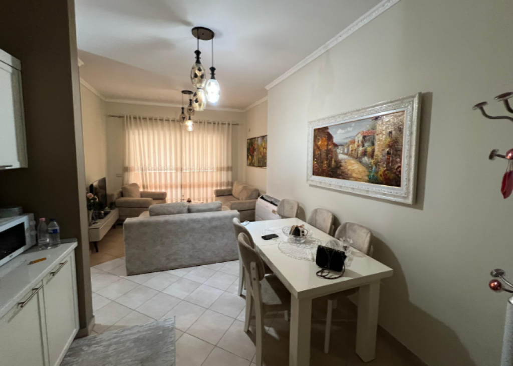 APARTMENT 2+1 FOR RENT | PARIS DISTRICT