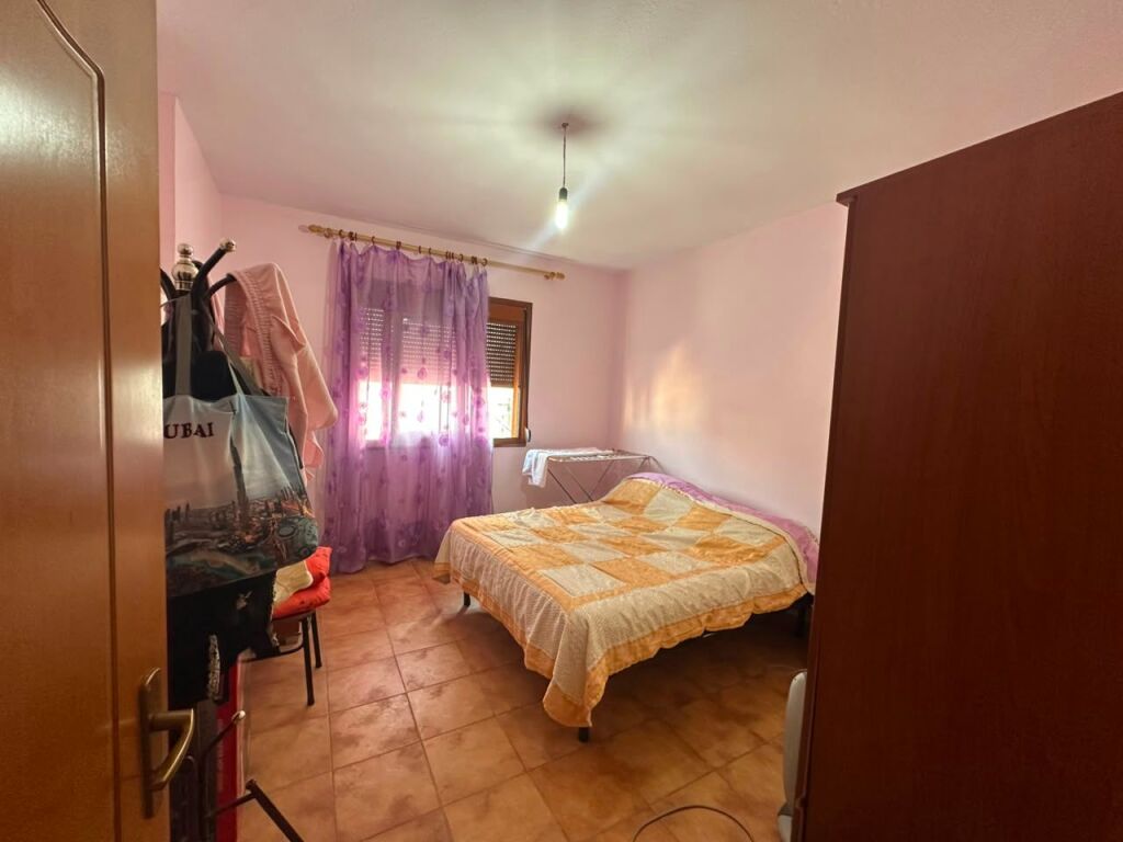 🏠 Appartamento 1+1 in affitto – Ex Distretto, Durrës