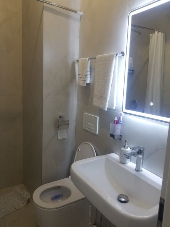 Apartment 1+1 for rent at Kadiu Complex, Tirana