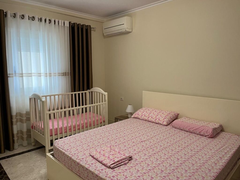 APARTAMENT 1+1 ME QIRA VJETORE | LUNGOMARE, VLORË 🌊🏡