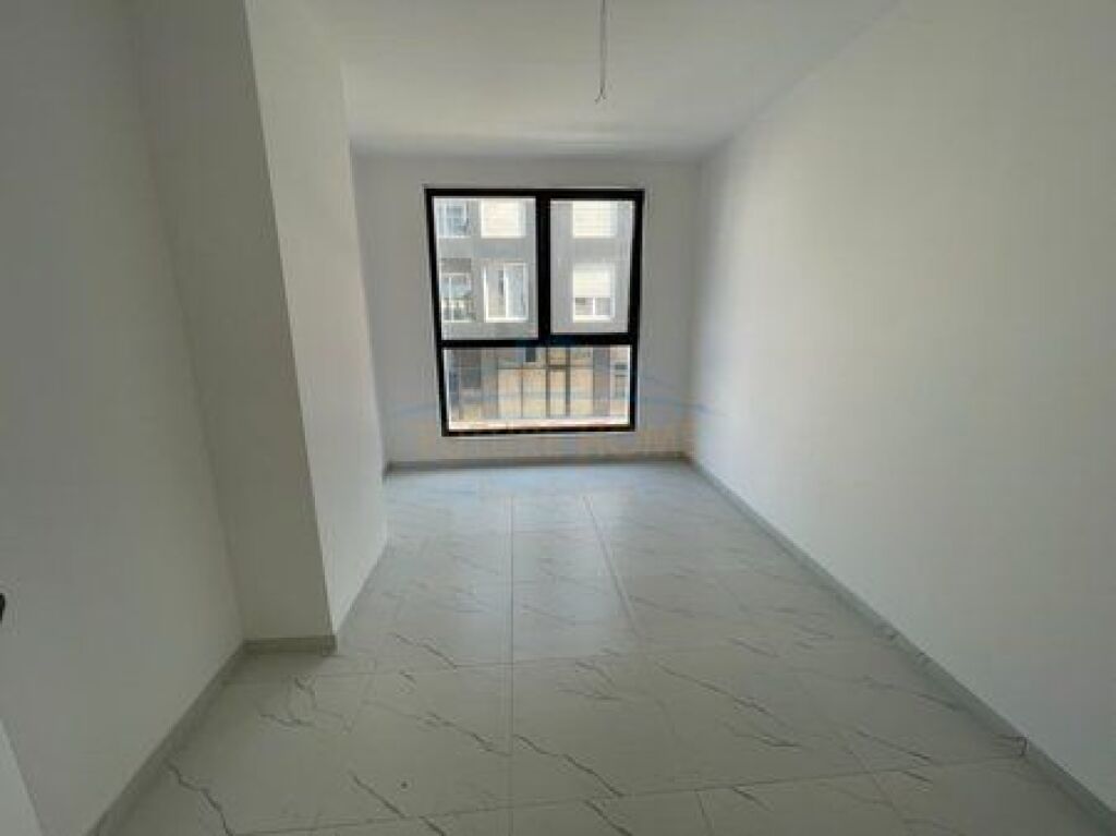 Affitto, Appartamento 2+1+2, Residenza "Jordan", Via Jordan Misja, Tirana.