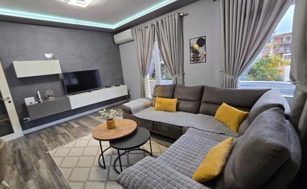 Rent, Apartment 2+1+balcony+G, Sauk, 60,000 Lek/Month