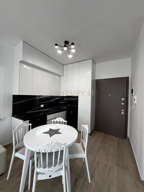 Apartament në shitje – West Coast Residence, Golem | 300 m nga deti