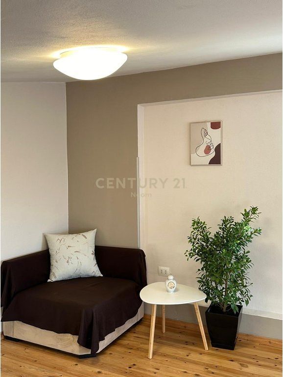 DUPLEX FOR RENT IN THE FRESKU AREA - 50000 ALL 550 € /Month 50,000 Lek /Month
