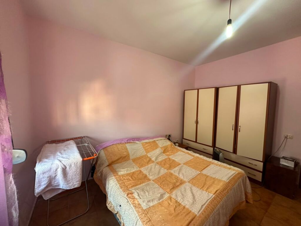 🏠 Appartamento 1+1 in affitto – Ex Distretto, Durrës