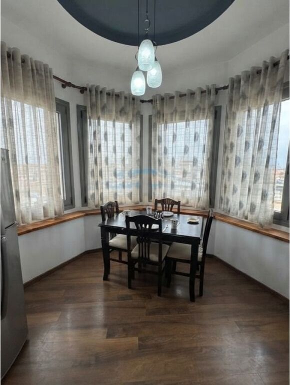 Qera , Apartament 2+1 , Pazari i Ri , Tirane