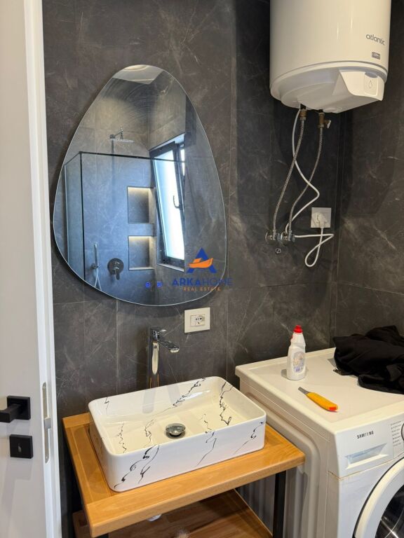 AFFITTASI APPARTAMENTO 1+1+BALCONE "KODRA E DIELLIT, VIA BILL CLINTON" 58.000 LEKE