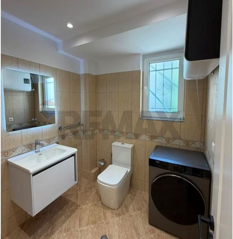 APARTMENT 1+1 FOR SALE NEAR THE TIRANA LAKE