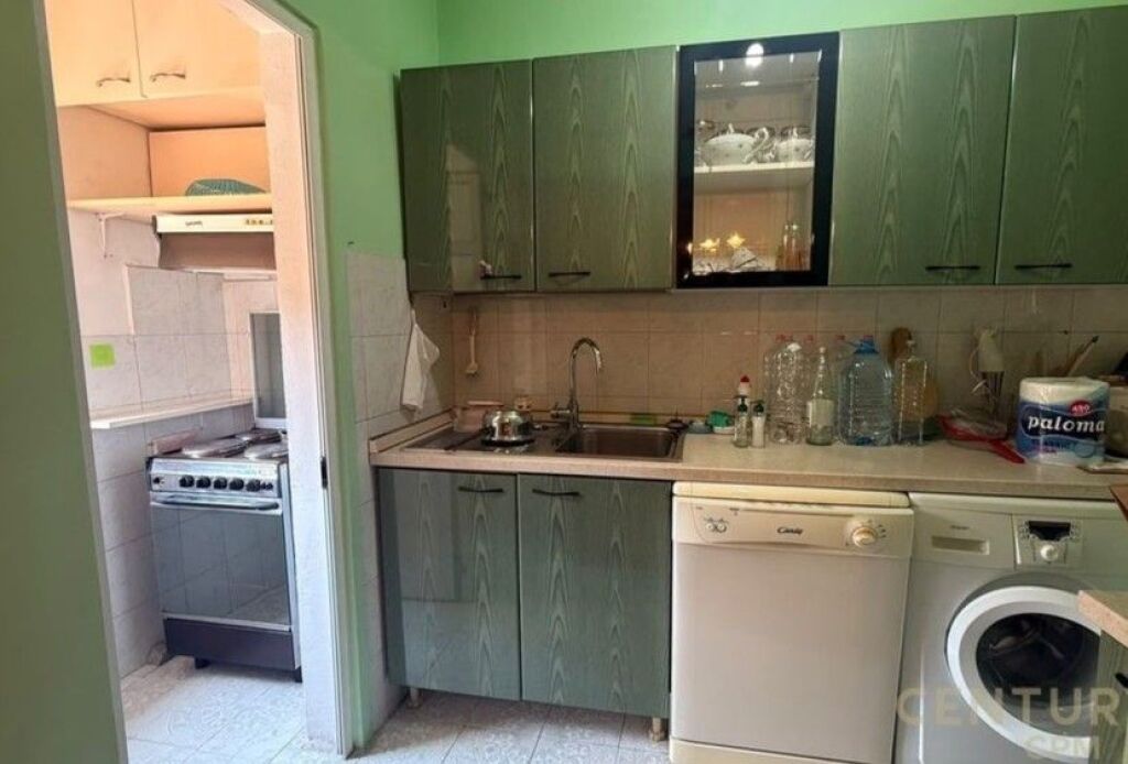 🏡 **SHITET APARTAMENT 2+1 – MYSLYM SHYRI, TIRANË**