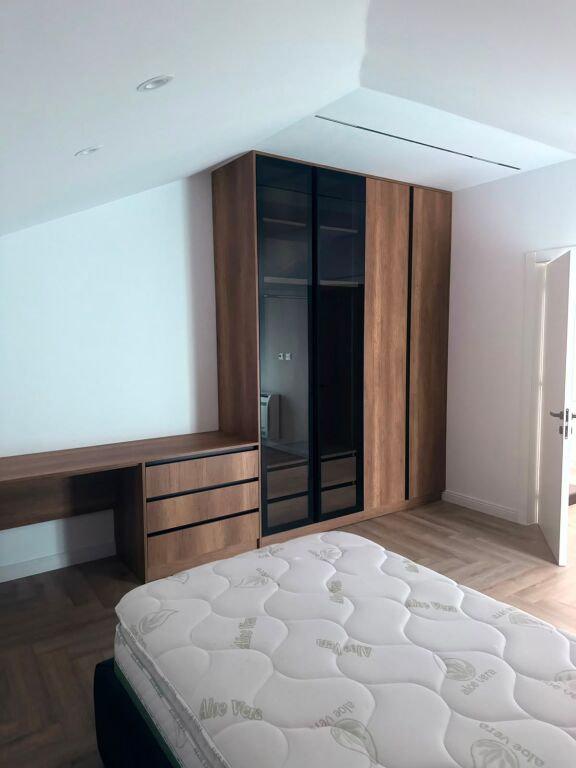 Jepet vile 2-katshe me qera ne Sauk  ID 5492