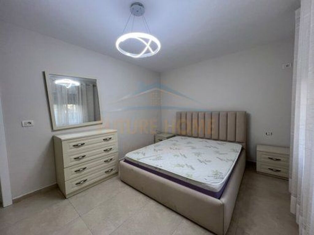 Shitet, Apartament 1+1, Selvia, Tirane