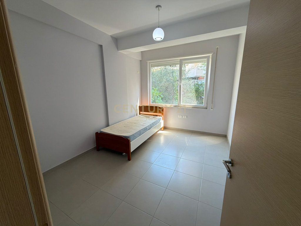 Apartment 2+1+2 For Rent in Botanical Zoological Garden, Tirana - 650€ | 102 m² 650 € /Month 60,000 Lek /Month