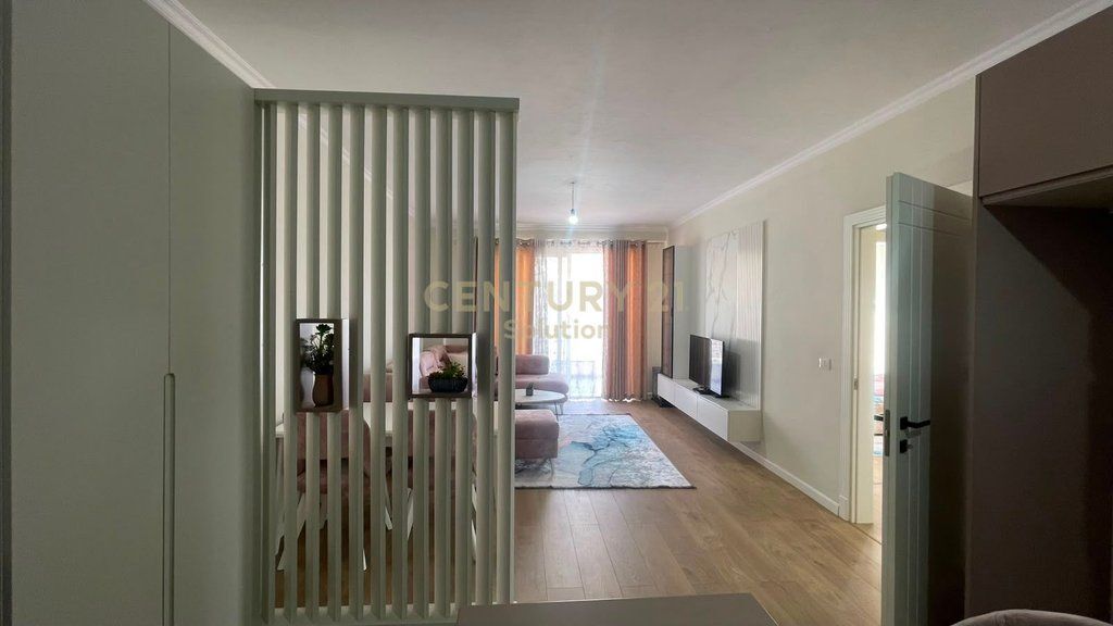 JEPET ME QIRA APARTAMENT 2+1+PARKING TEK ISH FUSHA AVIACIONIT! 750 € /Muaj 75,000 Lekë /Muaj