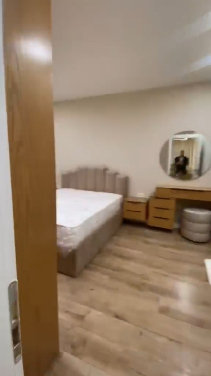 Jepet Apartament Me Qera 2+1 tek Liqeni i Thate