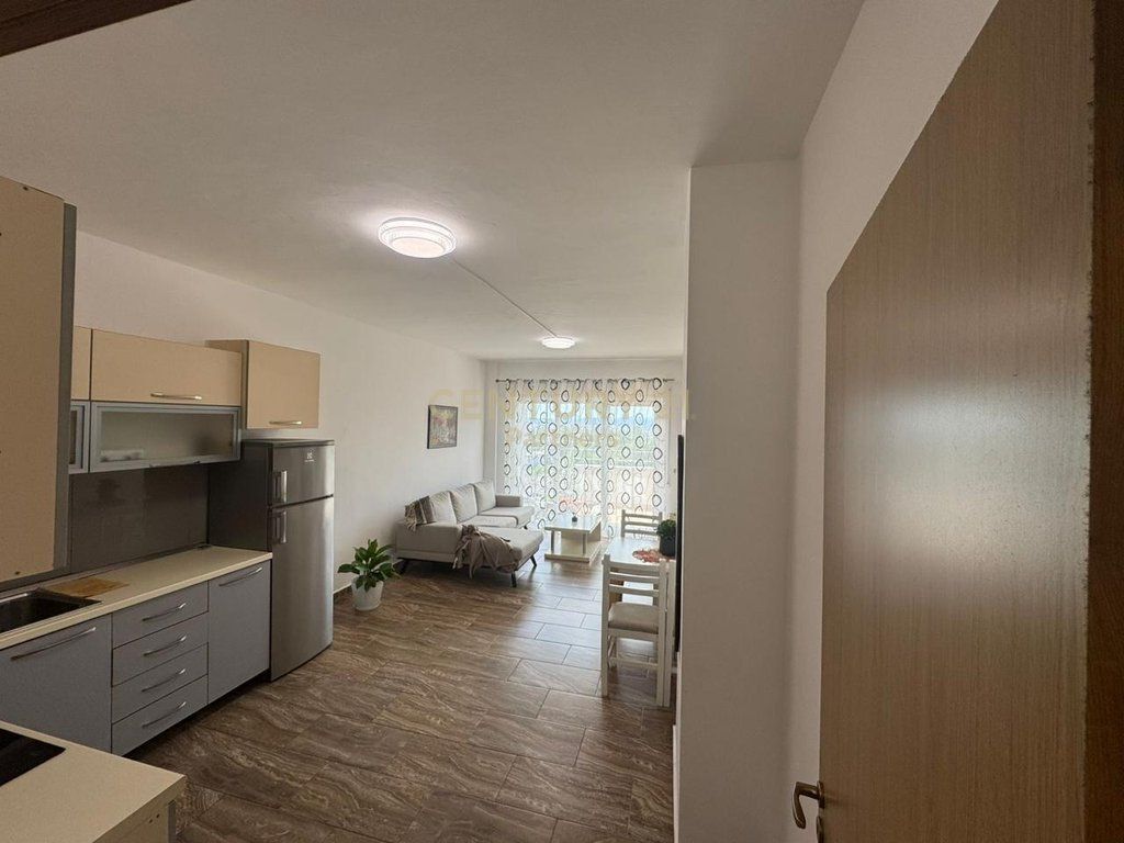 Apartment 1+1+ Veranda For Sale in Shkozë, Tirana