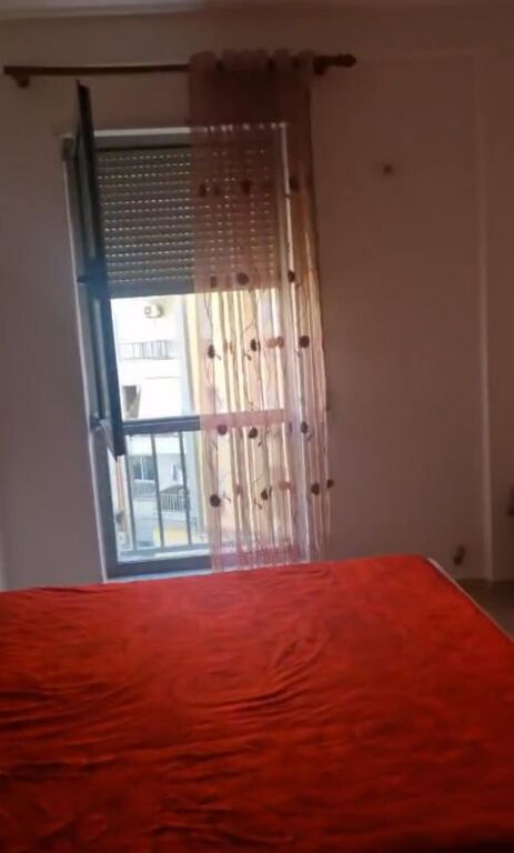Affittasi appartamento 2+1 in Via Kavajes