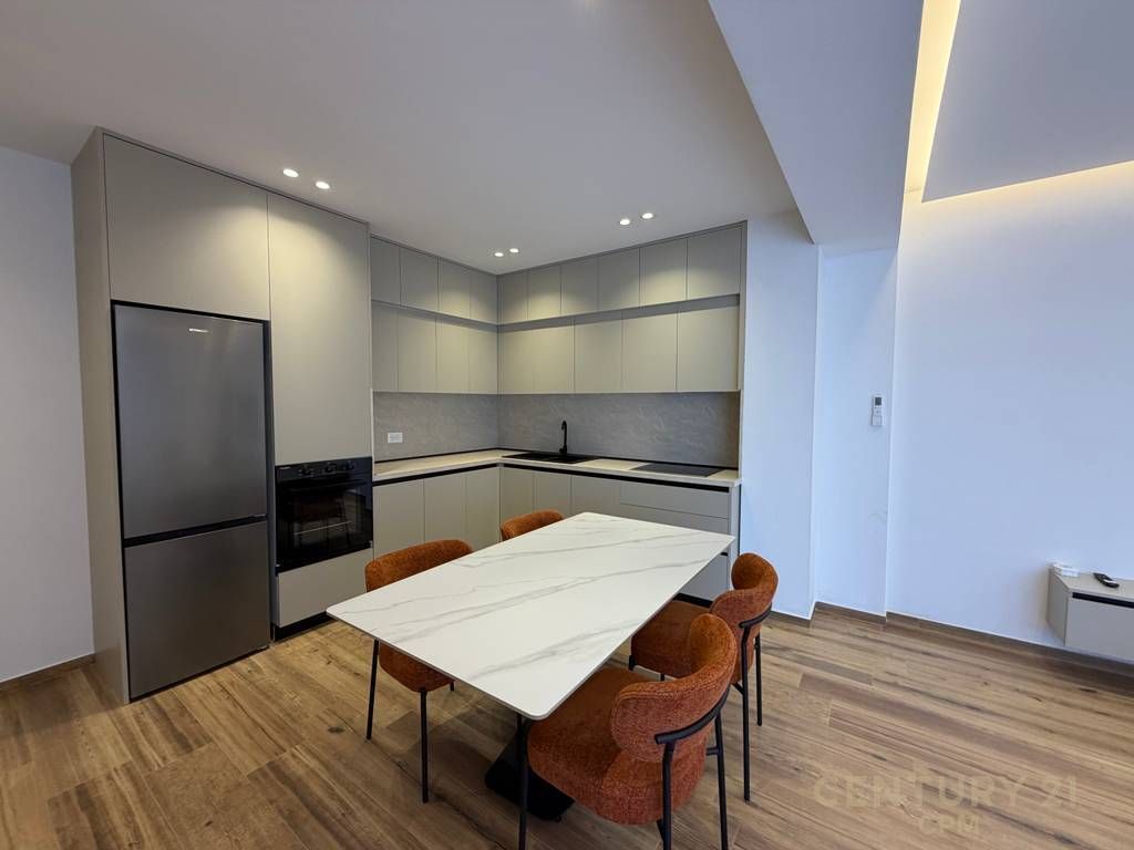 Appartamento 2+1 in affitto presso Residenza Kodra e Diellit 2 1.100 € /Mese 100.000 Lek /Mese