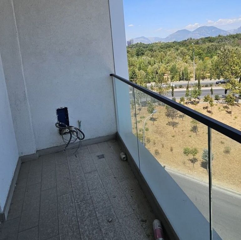 🏢 UFFICIO IN AFFITTO – LAGO ASCIUTTO | MET INVEST ✨