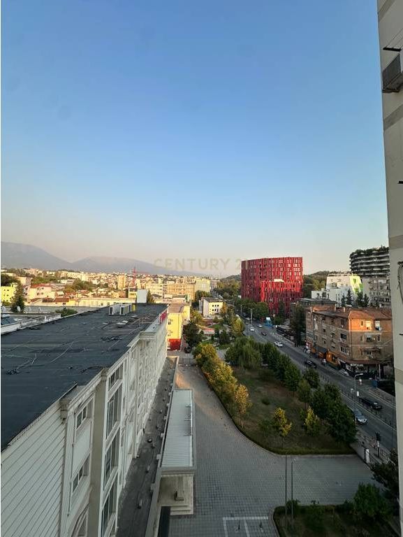 Via E Eblasanit - Ufficio in Affitto 190m2 Vicino all'Ambasciata Americana Edificio Commerciale