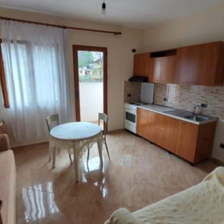 APARTAMENT 1+1 30,000 LEKE YZBERISHT