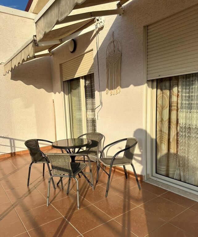 Duplex for rent, Fresk Shefqet Kuka street near Nuclear Physics  500 thousand old lek