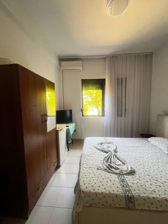 JEPET ME QERA APARTAMENT 1+1 ZONA E FRIGORIFERIT,PLAZH, DURRES